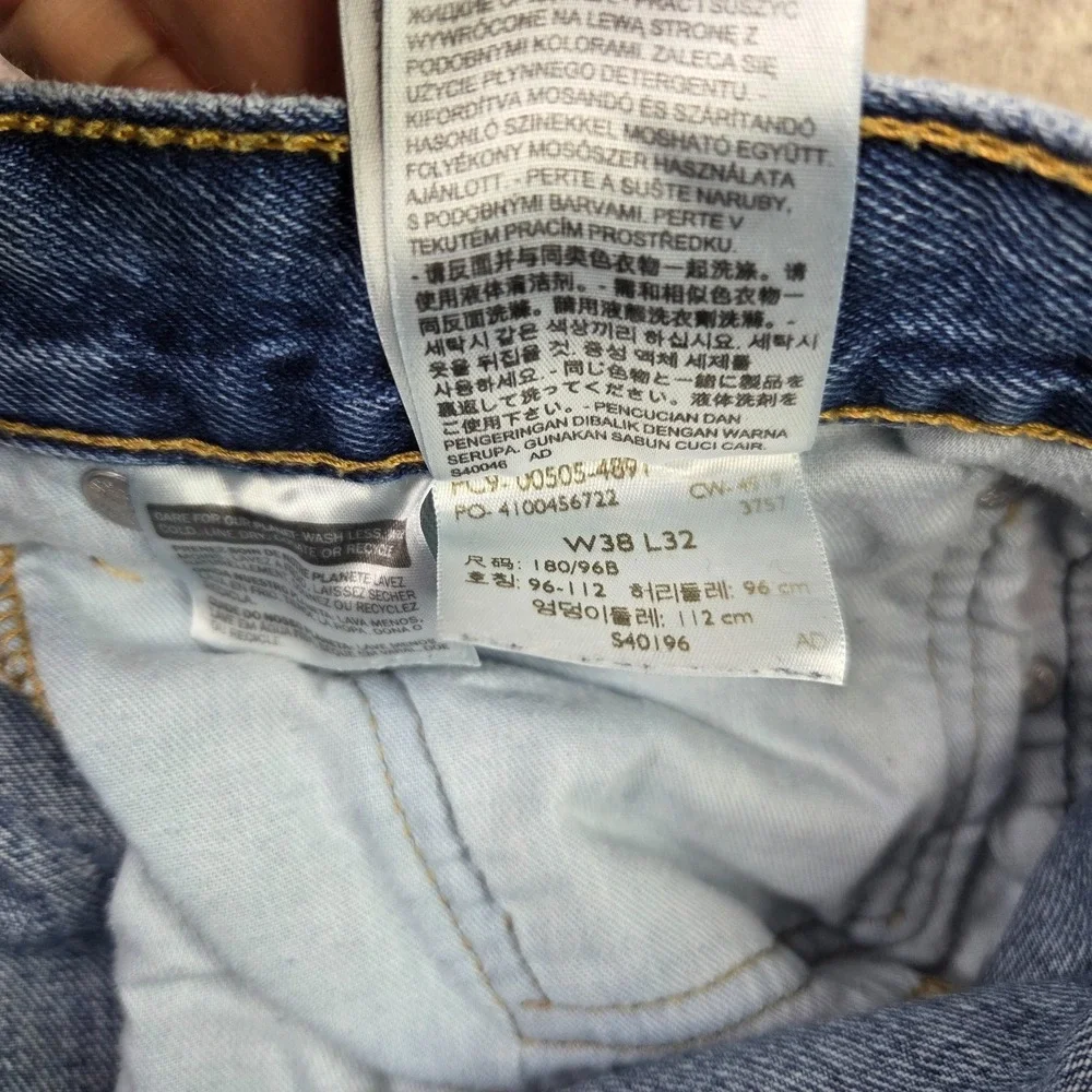 Levi's 505 Jeans Mens 38x32 Blue Denim Regular Fit 100% Cotton Straight Leg